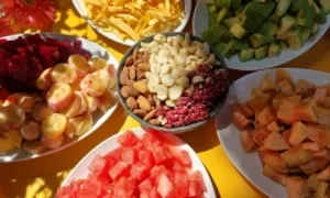 Những thực phẩm giàu dưỡng chất cho người bị quáng gà