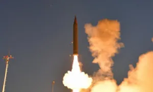 Vụ bắn trượt tên lửa Houthi hé lộ điểm yếu phòng không Israel