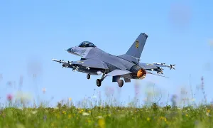 Nga tuyên bố bắn rơi tiêm kích F-16 Ukraine