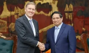 Thủ tướng đề nghị Airbus phát triển công nghiệp hàng không, vũ trụ tại Việt Nam Thủ tướng đề nghị Airbus phát triển công nghiệp hàng không, vũ trụ tại Việt Nam