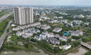 Có nên 'thoát hàng' biệt thự Long An chuyển sang nhà phố tại Thủ Đức? Có nên 'thoát hàng' biệt thự Long An chuyển sang nhà phố tại Thủ Đức?