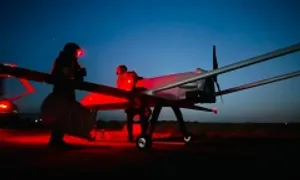 Ukraine tuyên bố sở hữu UAV tầm bay 3.000 km Ukraine tuyên bố sở hữu UAV tầm bay 3.000 km