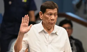 Philippines phủ nhận hợp tác với ICC để bắt ông Duterte Philippines phủ nhận hợp tác với ICC để bắt ông Duterte