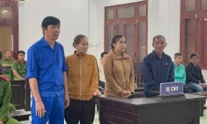 Con rể được gia đình vợ giúp làm giả giấy tờ để lừa tiền Con rể được gia đình vợ giúp làm giả giấy tờ để lừa tiền