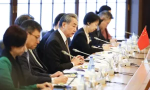 Các nền kinh tế lớn tìm cách liên kết trước áp lực của ông Trump Các nền kinh tế lớn tìm cách liên kết trước áp lực của ông Trump