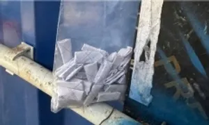 Mỗi ngày bán 100 gói ma túy cho công nhân Mỗi ngày bán 100 gói ma túy cho công nhân