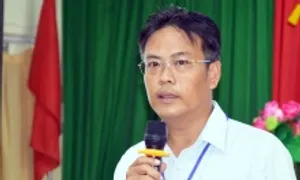 Phó Chi cục Biển, Hải đảo và Kiểm ngư Cà Mau bị bắt Phó Chi cục Biển, Hải đảo và Kiểm ngư Cà Mau bị bắt