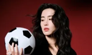 'Thủ môn đẹp nhất Trung Quốc' đóng phim Châu Tinh Trì 'Thủ môn đẹp nhất Trung Quốc' đóng phim Châu Tinh Trì
