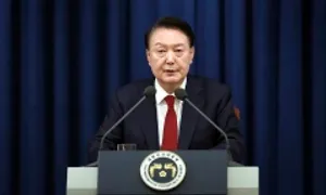 Ông Yoon Suk-yeol xin lỗi sau khi bị phế truất Ông Yoon Suk-yeol xin lỗi sau khi bị phế truất