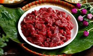 Sán dây dài 1 mét ký sinh trong ruột nam thanh niên Sán dây dài 1 mét ký sinh trong ruột nam thanh niên