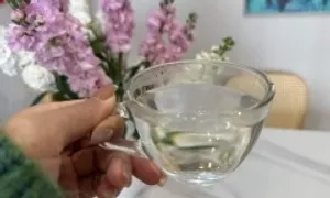 7 lợi ích khi uống nước muối