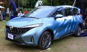 Haima 7X - MPV Trung Quốc giảm giá gần 200 triệu đồng Haima 7X - MPV Trung Quốc giảm giá gần 200 triệu đồng