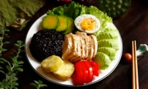 8 cách giảm mỡ mặt