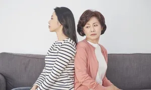 Tan cửa nát nhà vì con dâu Gen Z 'bật' mẹ chồng Tan cửa nát nhà vì con dâu Gen Z 'bật' mẹ chồng