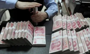 Trung Quốc mạnh tay bơm tiền vào nền kinh tế Trung Quốc mạnh tay bơm tiền vào nền kinh tế