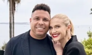 Thời trang sánh đôi của Ronaldo 'béo' và vợ thứ tư Thời trang sánh đôi của Ronaldo 'béo' và vợ thứ tư