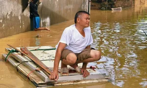 Ba ngày chung sống với lũ sông Thương
