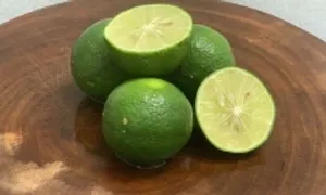 Uống nước cốt chanh vào sáng sớm giúp giảm cân, thải độc? Uống nước cốt chanh vào sáng sớm giúp giảm cân, thải độc?