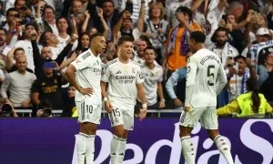 Vì sao trọng tài từ chối siêu phẩm của Mbappe? Vì sao trọng tài từ chối siêu phẩm của Mbappe?