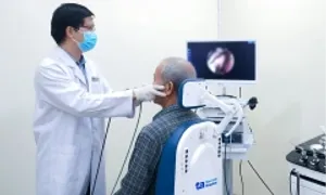 U hốc mũi tiến triển ung thư sau một năm